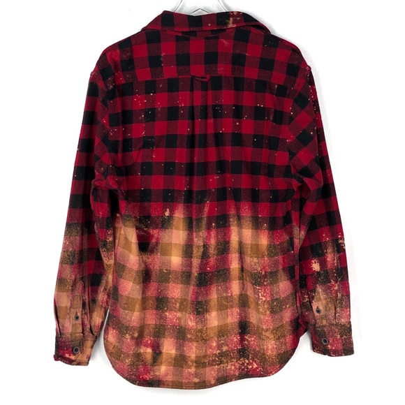 Sold🥀 Red Buffalo Plaid Bleach Splatter Flannel - Picture 3 of 12